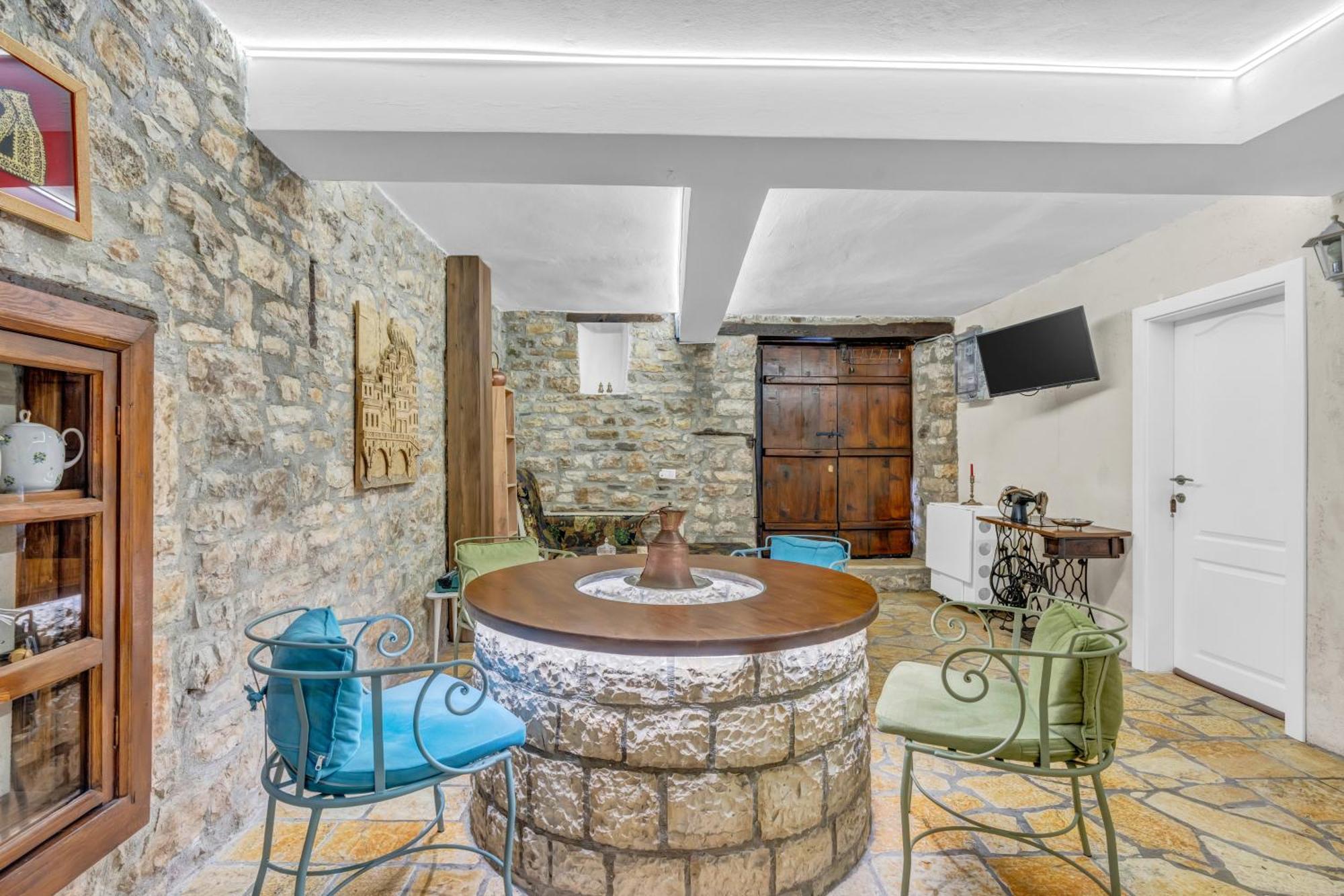 The Well House - Unesco Berat Exterior foto